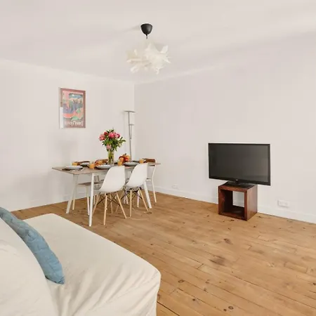 Bright & Peaceful 2br In 10th *